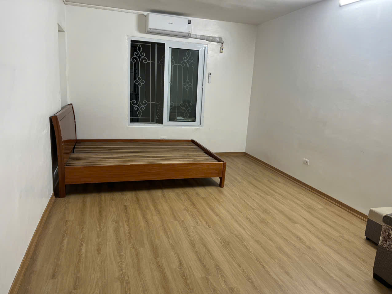Cho thuê căn hộ tập thể 70 Mai Động, 60m2 x 2 ngủ, 1 wc. 6.5 Triệu - Ảnh 1
